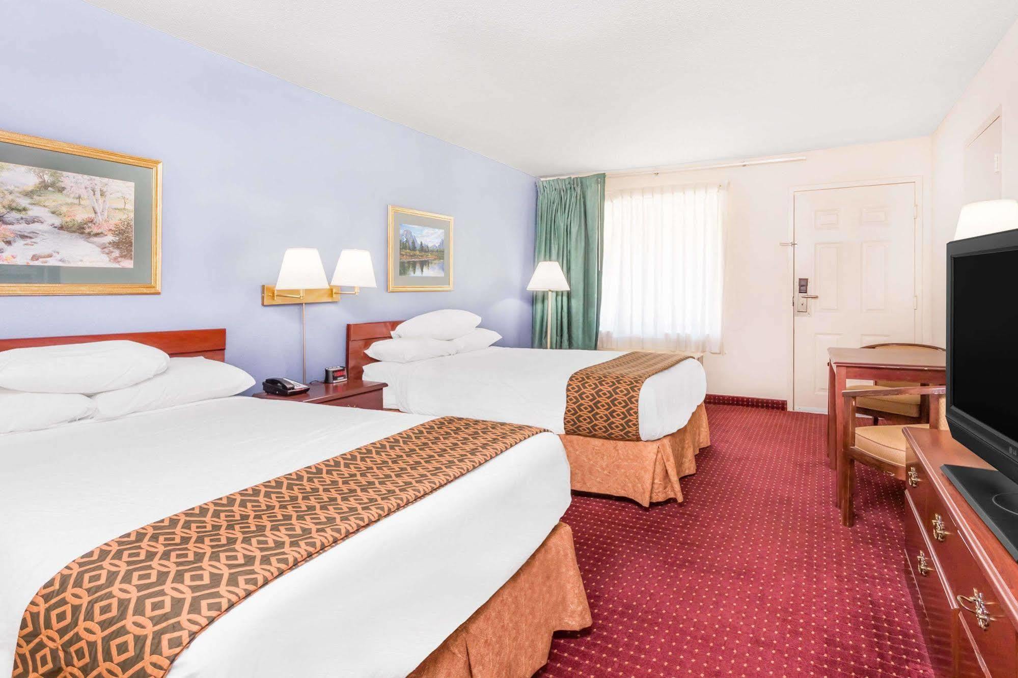 Days Inn By Wyndham Lavonia Buitenkant foto